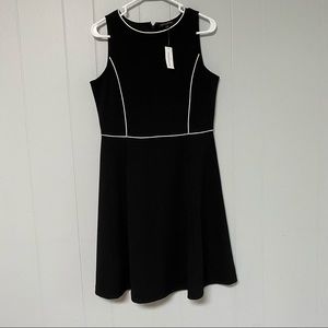 EUC Banana Republic Sleeveless Black Dress